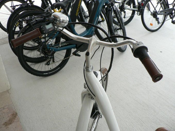 Vélo électrique ARCADE E COLORS    modèle démonstration