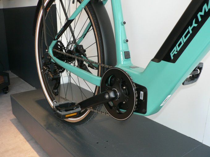 vélo électrique ROCK MACHINE Cross Ride 425   