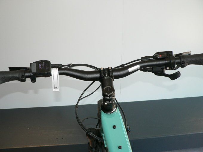 vélo électrique ROCK MACHINE Cross Ride 425   