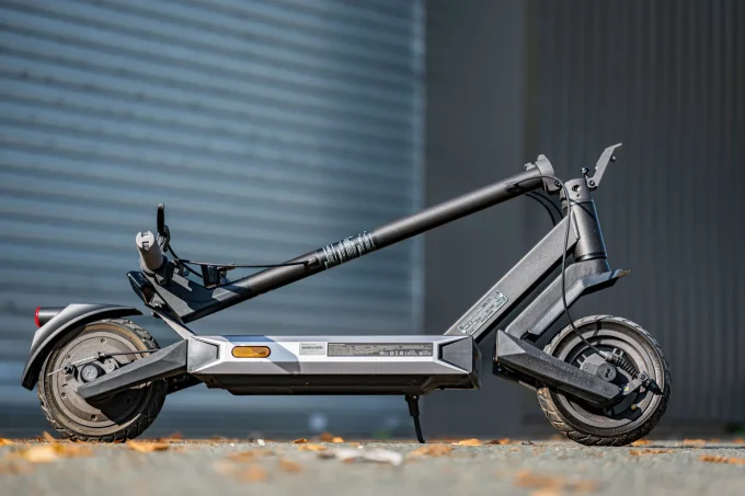 Trottinette Électrique Performante NAVEE S60